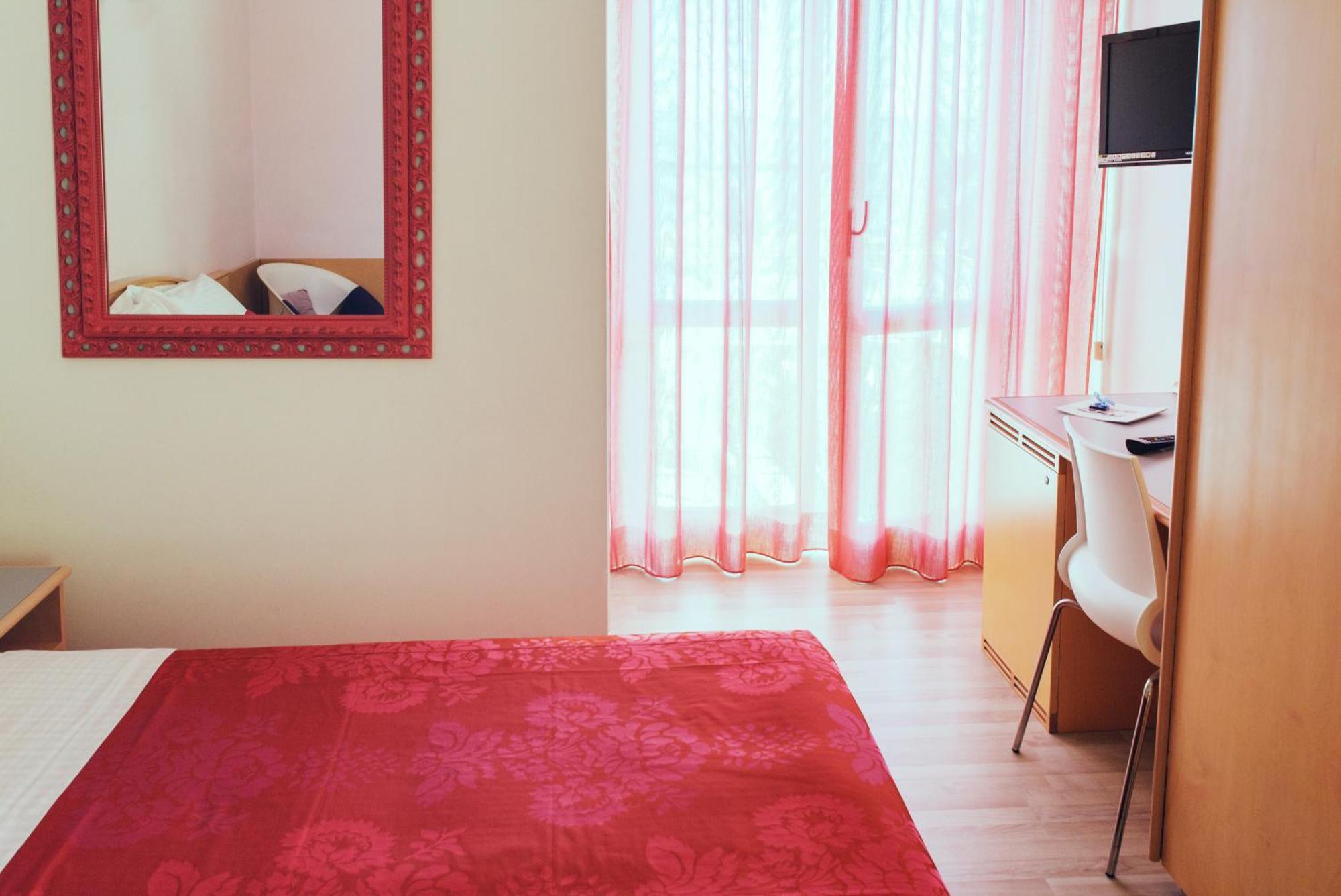 פרנקווילה אל מארה Albergo Punta De L'Est מראה חיצוני תמונה