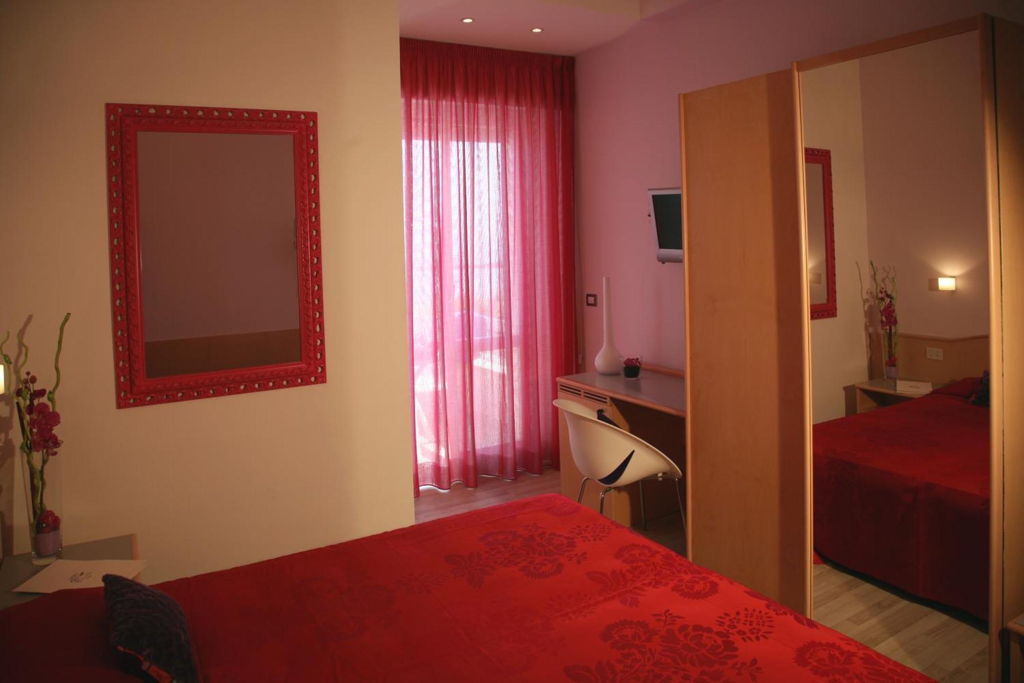 פרנקווילה אל מארה Albergo Punta De L'Est מראה חיצוני תמונה