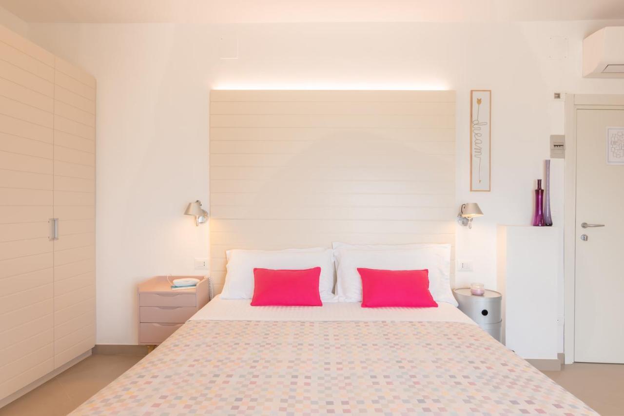 פרנקווילה אל מארה Albergo Punta De L'Est מראה חיצוני תמונה